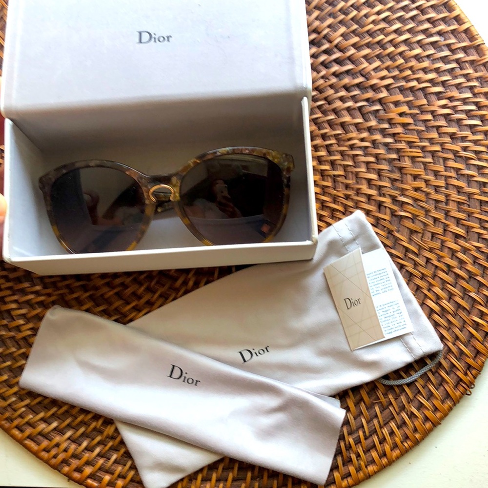 Dior sunglasses - tortoiseshell with gold accents